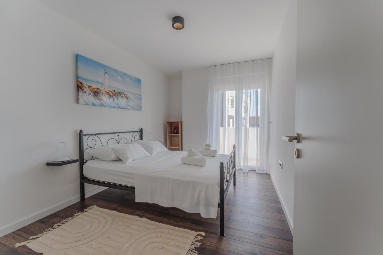 Apartment Glamorous Getaway Zara Esterno foto